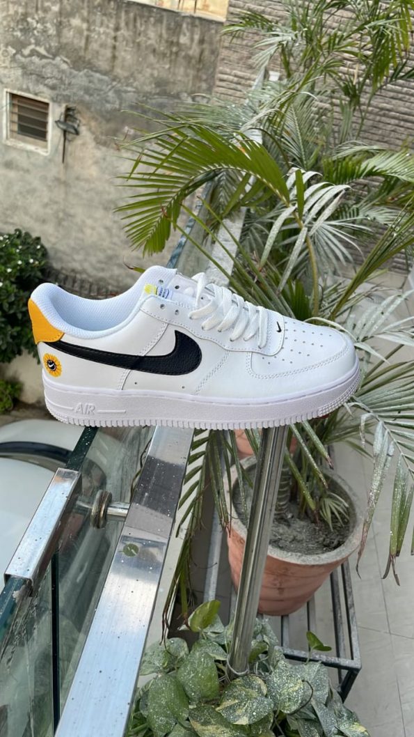 NIKE AIRFORCE ONE NEW EDITIONS - Image 6