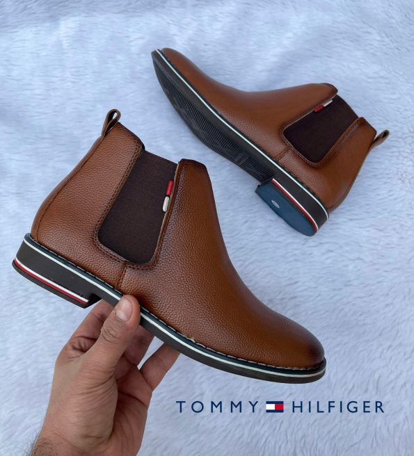TOMMY HILFIGER CHELSEA BOOTS - Image 2