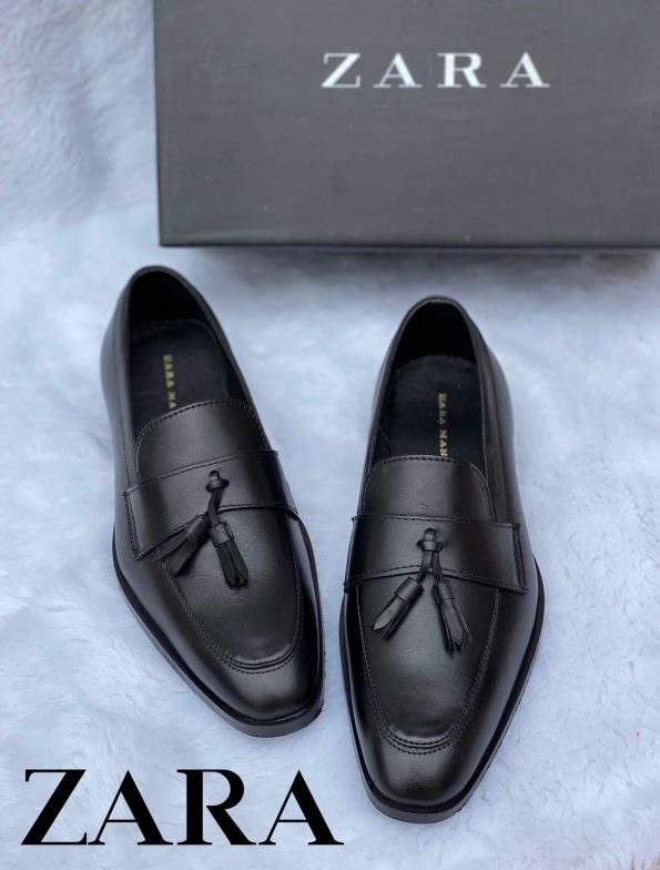 ZARA MAN TASSEL FORMALS