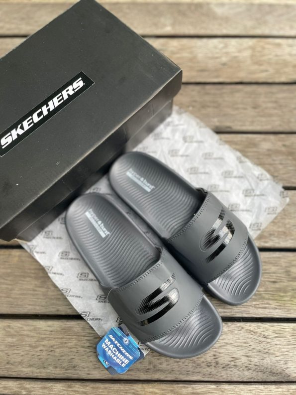 SKECHERS HYPER BURST FLIP-FLOPS - Image 3