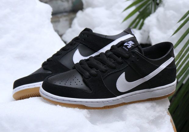 SB DUNK LOW PRO "BLACK GUM"