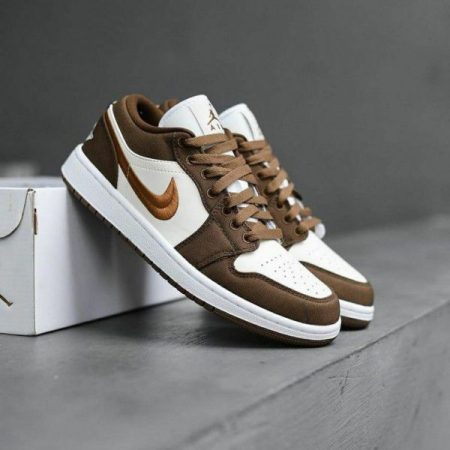 Jordann low one lite olive