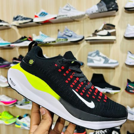REACT X INFINITY RUN4