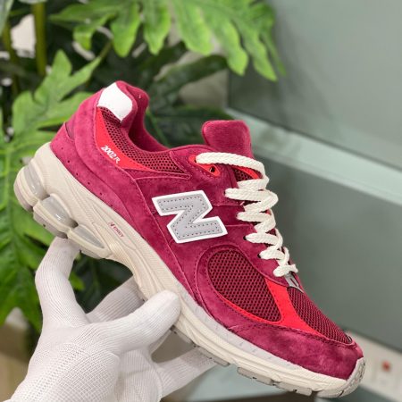 New balance 2002R