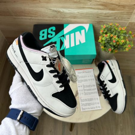NIKE SB DUNK BRAINER