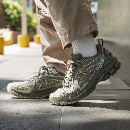 NEW BALANCE 1906 KHAAKI