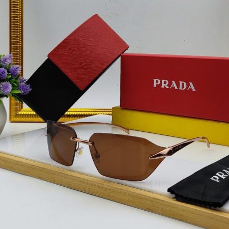 PRADA WAYFARER