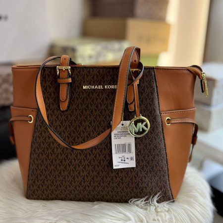VOYAGER SIDE POCKET TOTE BAG