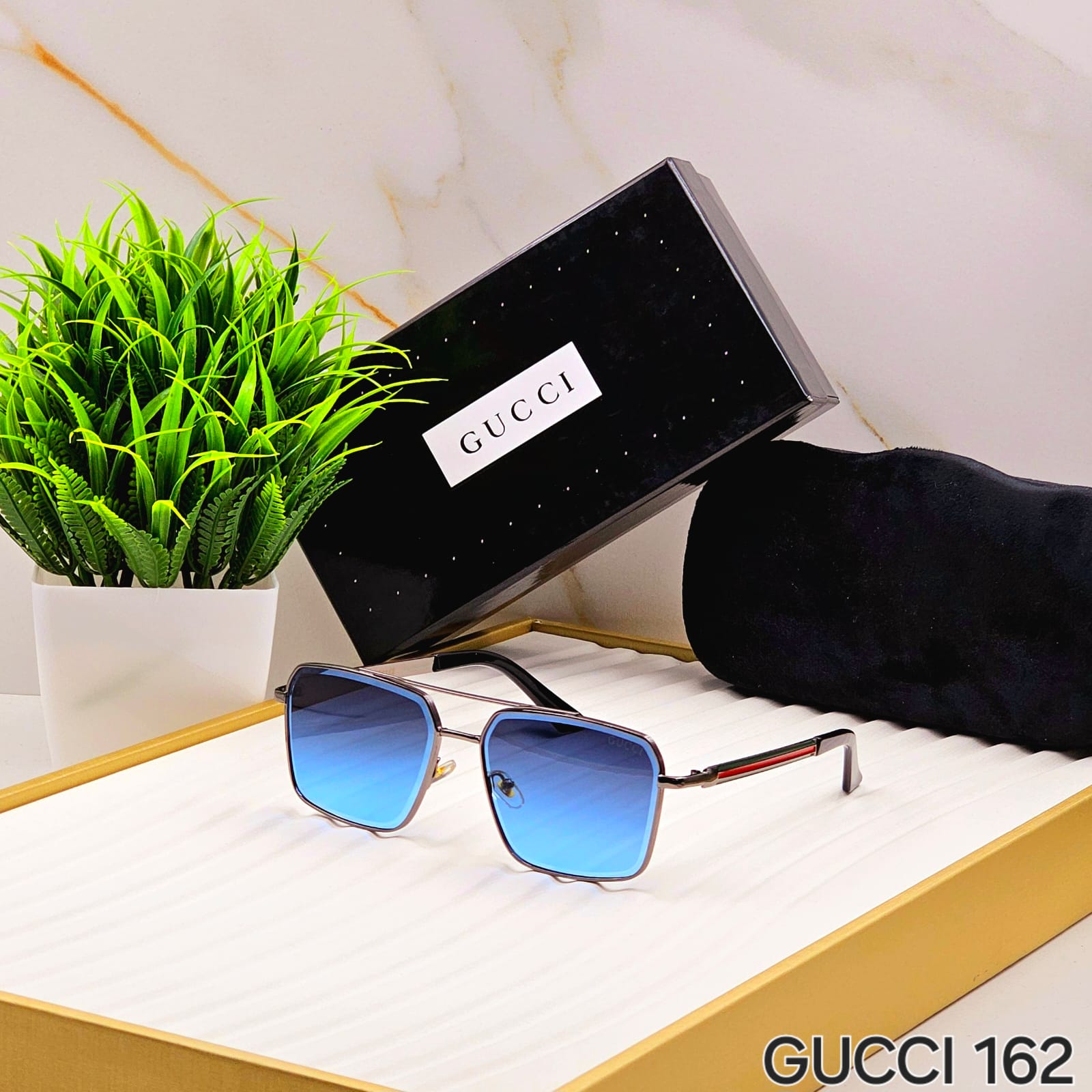 GUCCII METAL