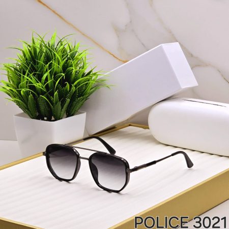 POLICEE  METAL