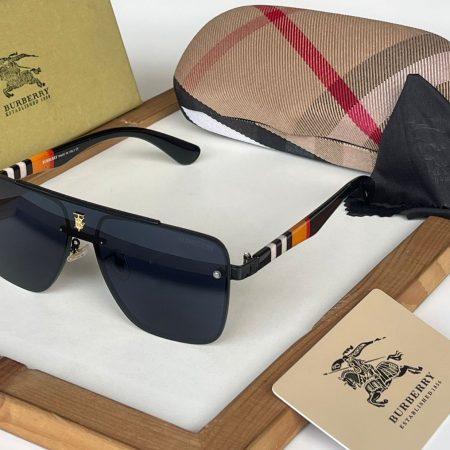 BURBERRYY  SUNGLASSESS