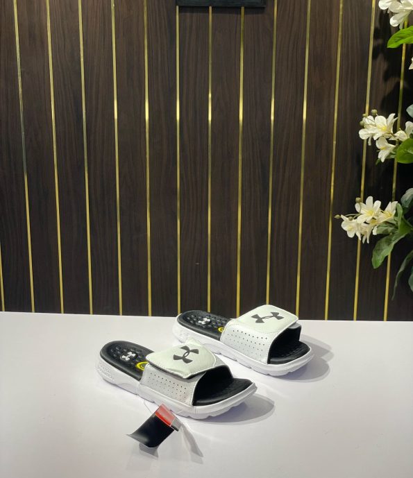 UNDER ARMOUR IGNITE PRO SOFT CUSHION FLIP-FLOPS - Image 10