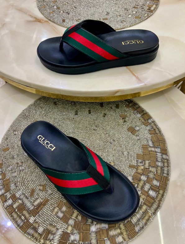 GUCCI COMFORT SOLE SLIDES - Image 2