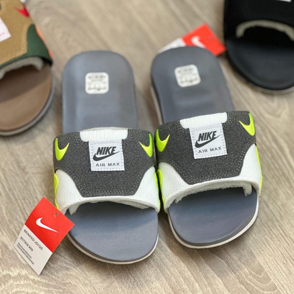 NIKE AIRMAX 1 PREMIUM FLIP-FLOPS - Image 4