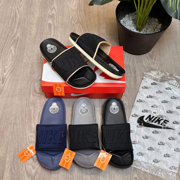 NIKE OFFCOURT CLASSIC QUALITY FLIP-FLOPS