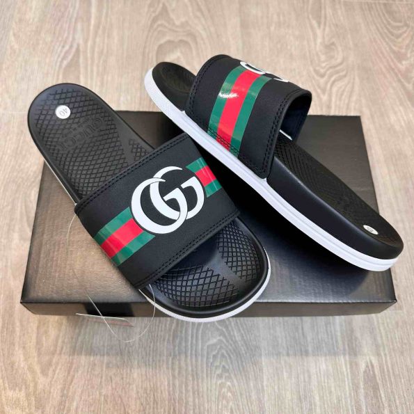 GUCCI GG SOFT COMFORT PREMIUM FLIP-FLOPS - Image 2