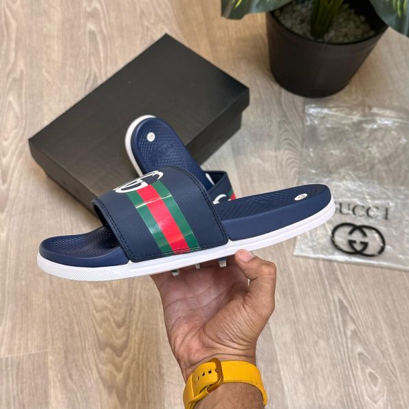GUCCI GG SOFT COMFORT PREMIUM FLIP-FLOPS - Image 6
