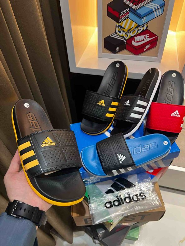 ADIDAS ADILETTE BOUNCE ORIGINALS SOFTBED PREMIUM FLIP-FLOPS GLOSSY PRINT - Image 4