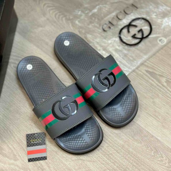 GUCCI GG SOFT COMFORT PREMIUM FLIP-FLOPS - Image 8