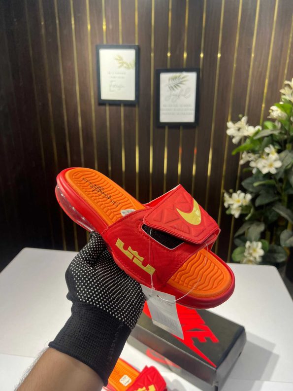 NIKE AIR LEBRON FLIP-FLOPS - Image 7