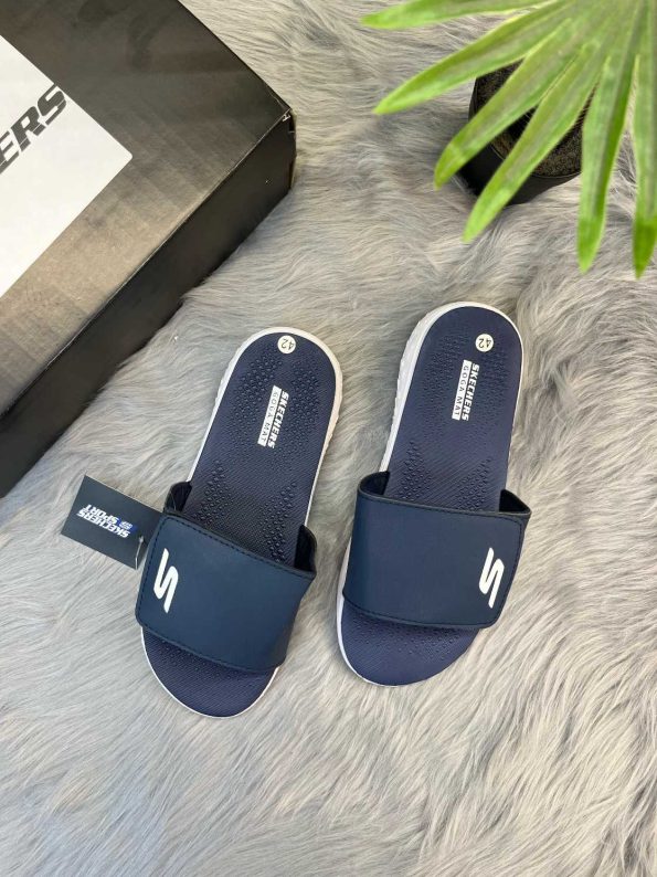 SKECHERS GOGA MAT FLIP-FLOPS - Image 2