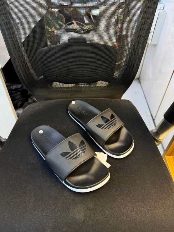 ADIDAS COMFY SLIDES IN STOCK - Image 5