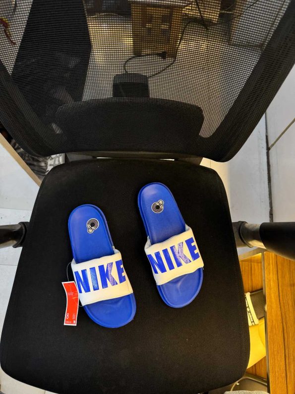 NIKE OFFCOURT SLIDES - Image 10