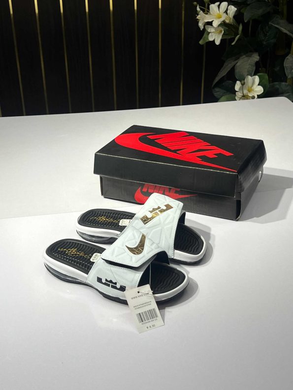 NIKE AIR LEBRON FLIP-FLOPS - Image 9