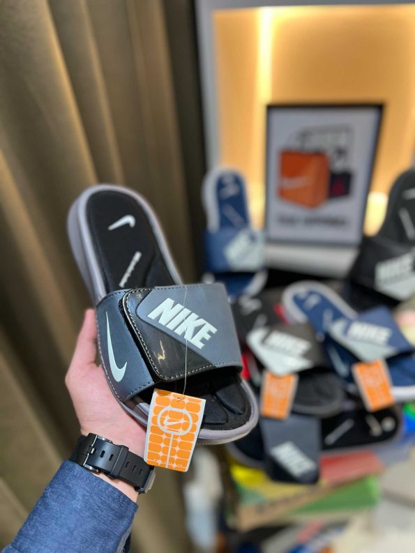 NIKE AIR COMFORT FOOTBED SLIDES - Image 4