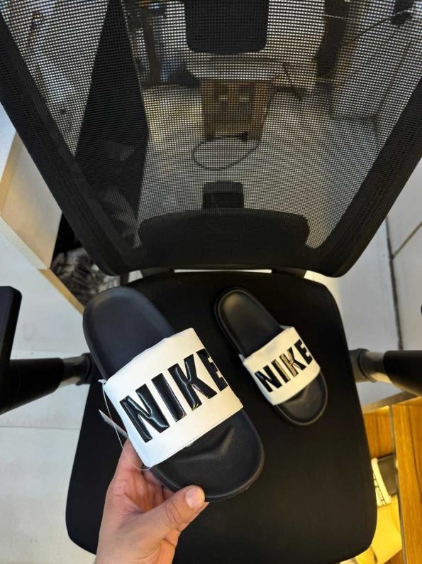 NIKE OFFCOURT SLIDES - Image 5