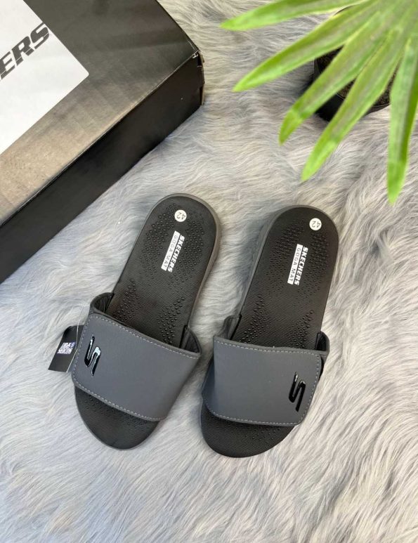 SKECHERS GOGA MAT FLIP-FLOPS - Image 5