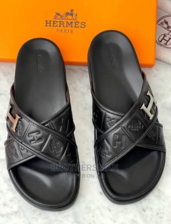 HERMES SLIDE IN STOCK
