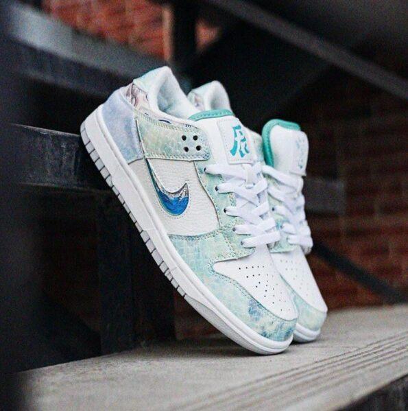 NIKE SB DUNK LOW X STEAM PUPPET YEAR OF THE DRAGON - Image 2