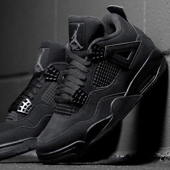 AIR JORDAN RETRO 4 BLACK CAT SEMI UA - Image 5