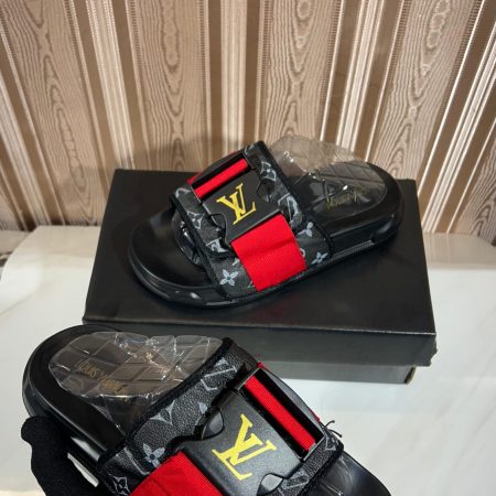 Louis Vuittion Adjust Premium Slides