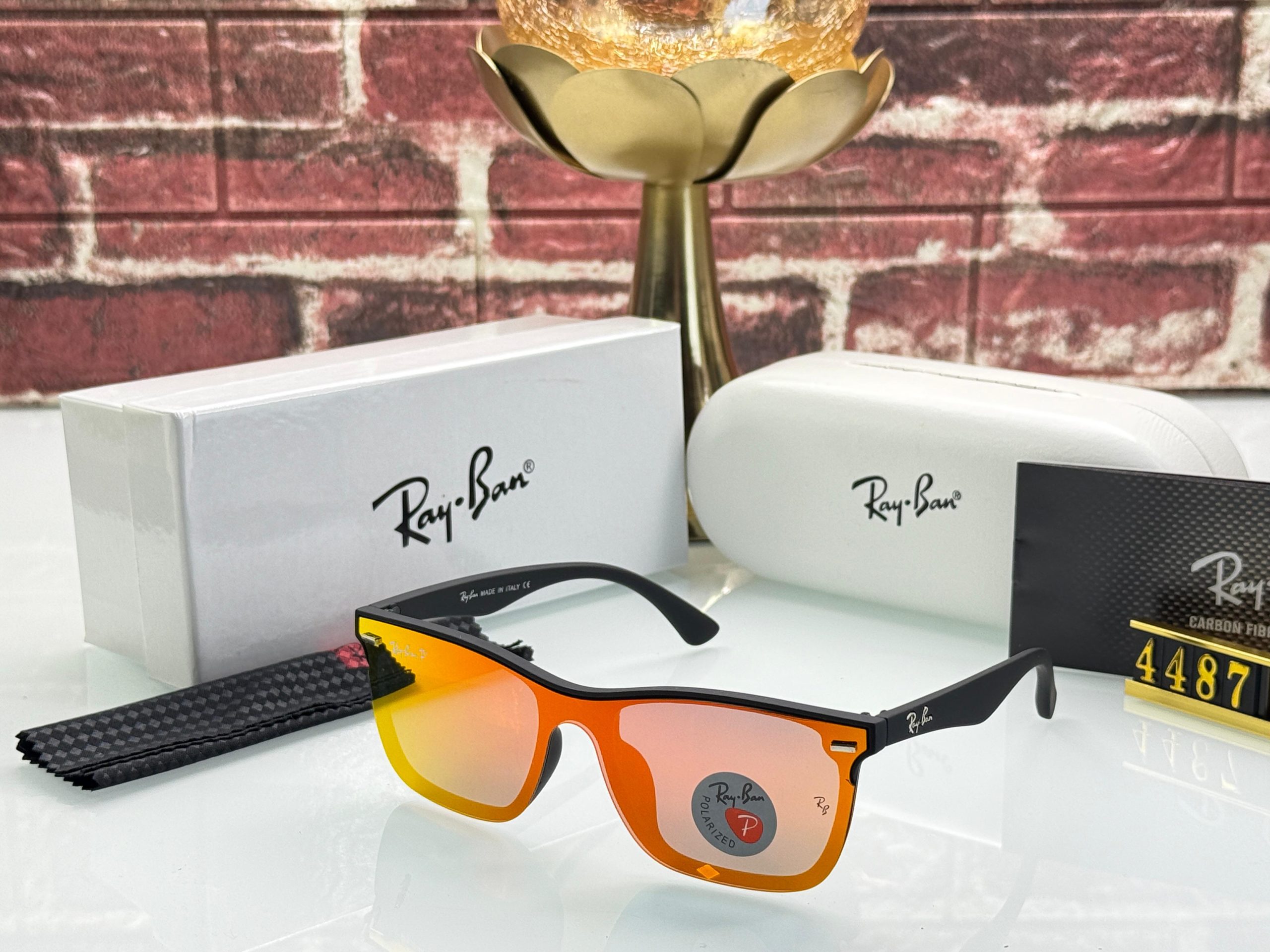 RAYBAN POLORIZE LENS SUNGLASSESS UV LENS UNISEX MODEL 7a Quality Replicas are the first copy products such as copycats shoes, watches, clothing, bags, and electronics. RAYBAN POLORIZE LENS SUNGLASSESS UV LENS UNISEX MODEL - Image 13