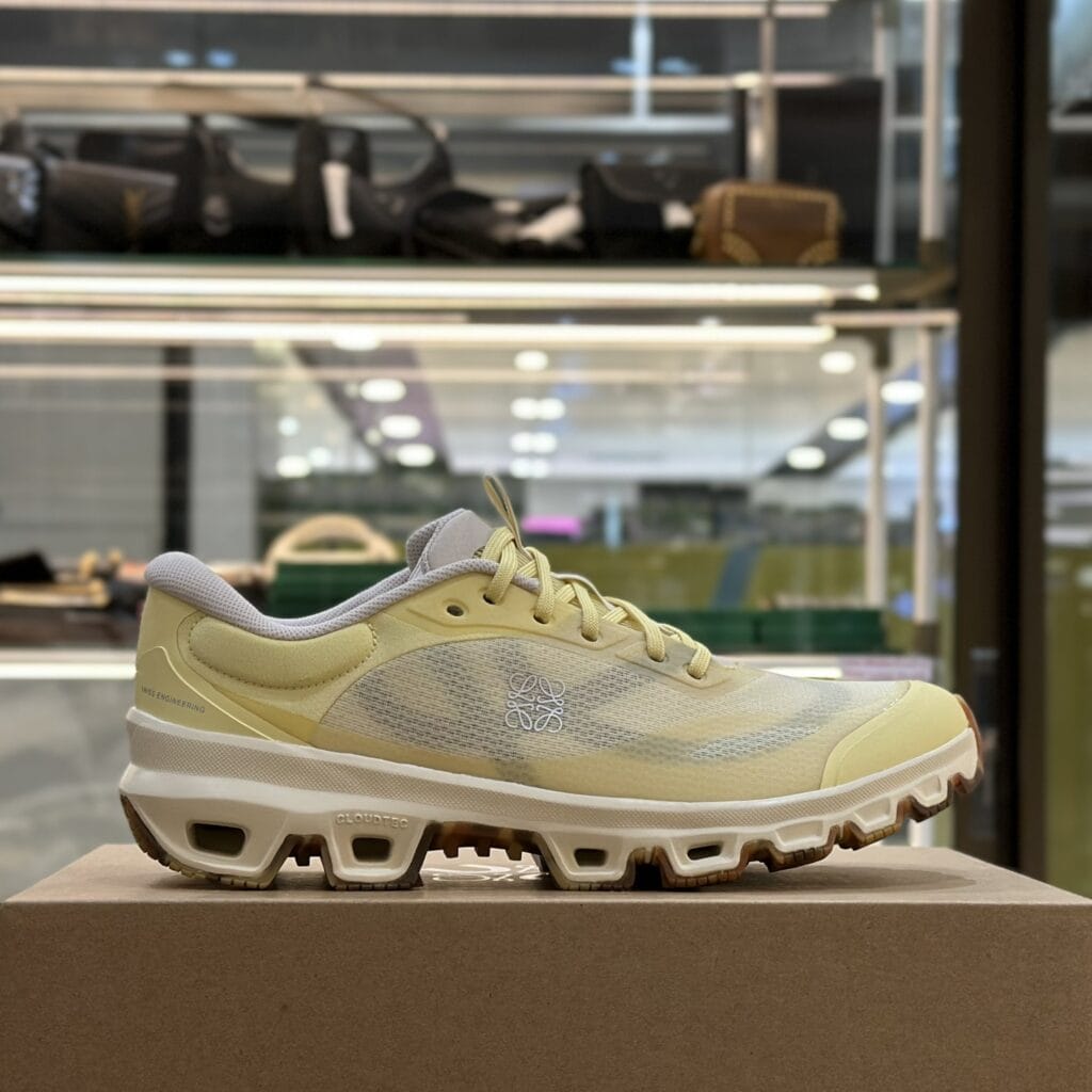 On Running Cloudventure x Loewe Yellow Tan Grey 7a Quality Replicas are the first copy products such as copycats shoes, watches, clothing, bags, and electronics. On Running Cloudventure x Loewe Yellow Tan Grey - Image 7