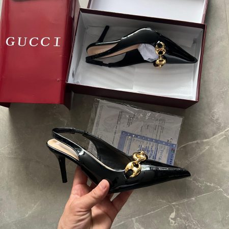 Gucci premium quality with BRAND BOX nd all