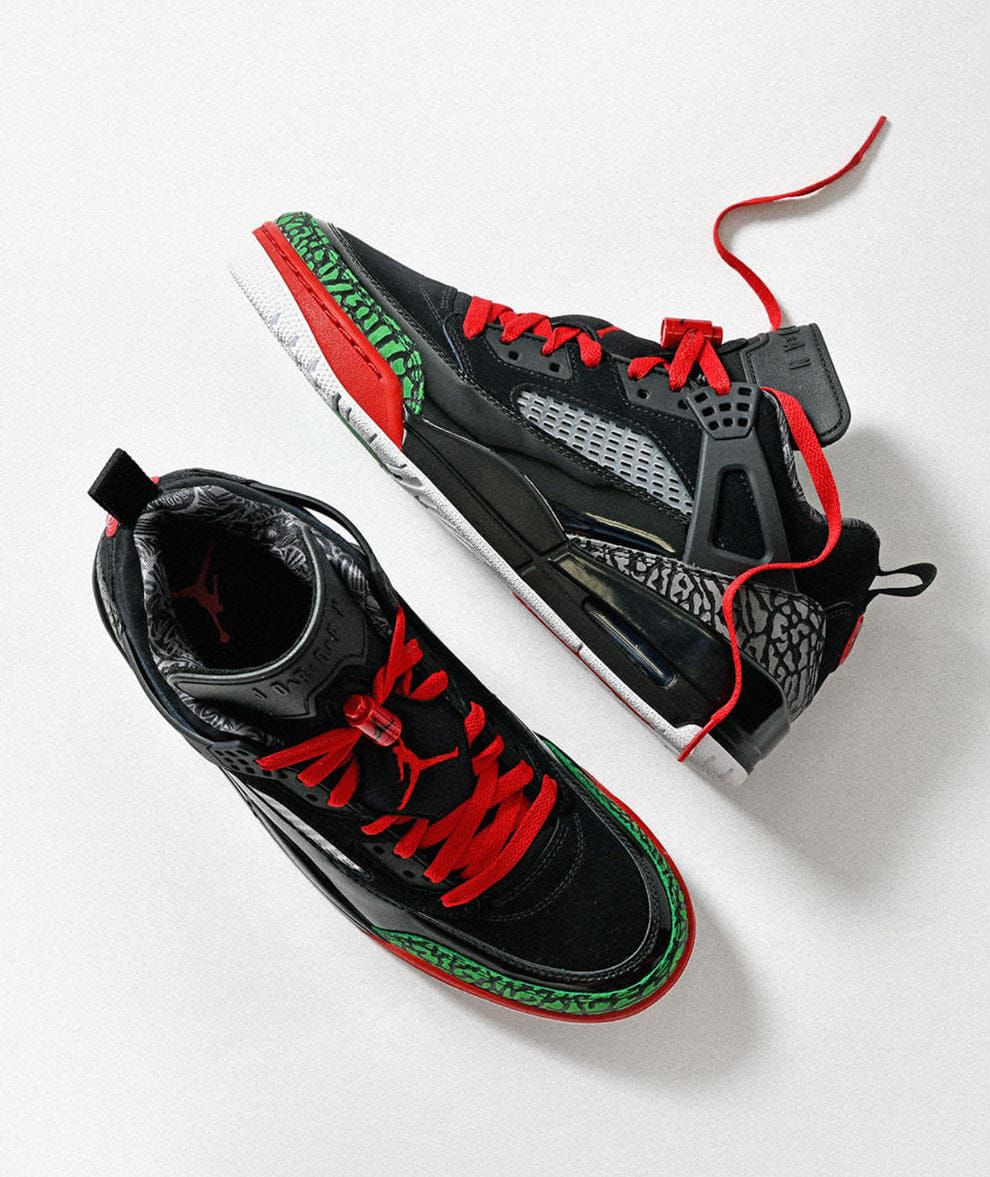 Jordan Spizike Low OG "Black Varsity Red" 7a Quality Replicas are the first copy products such as copycats shoes, watches, clothing, bags, and electronics. Jordan Spizike Low OG "Black Varsity Red"