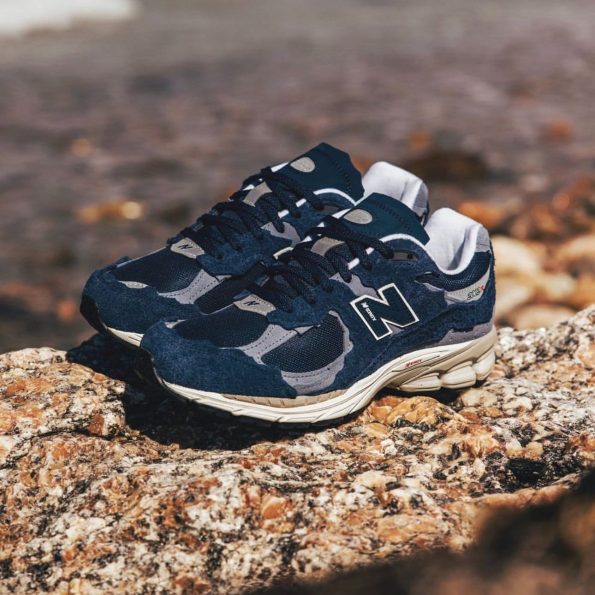 New Balance 2002R "Protection Pack Navy Grey" - Image 2