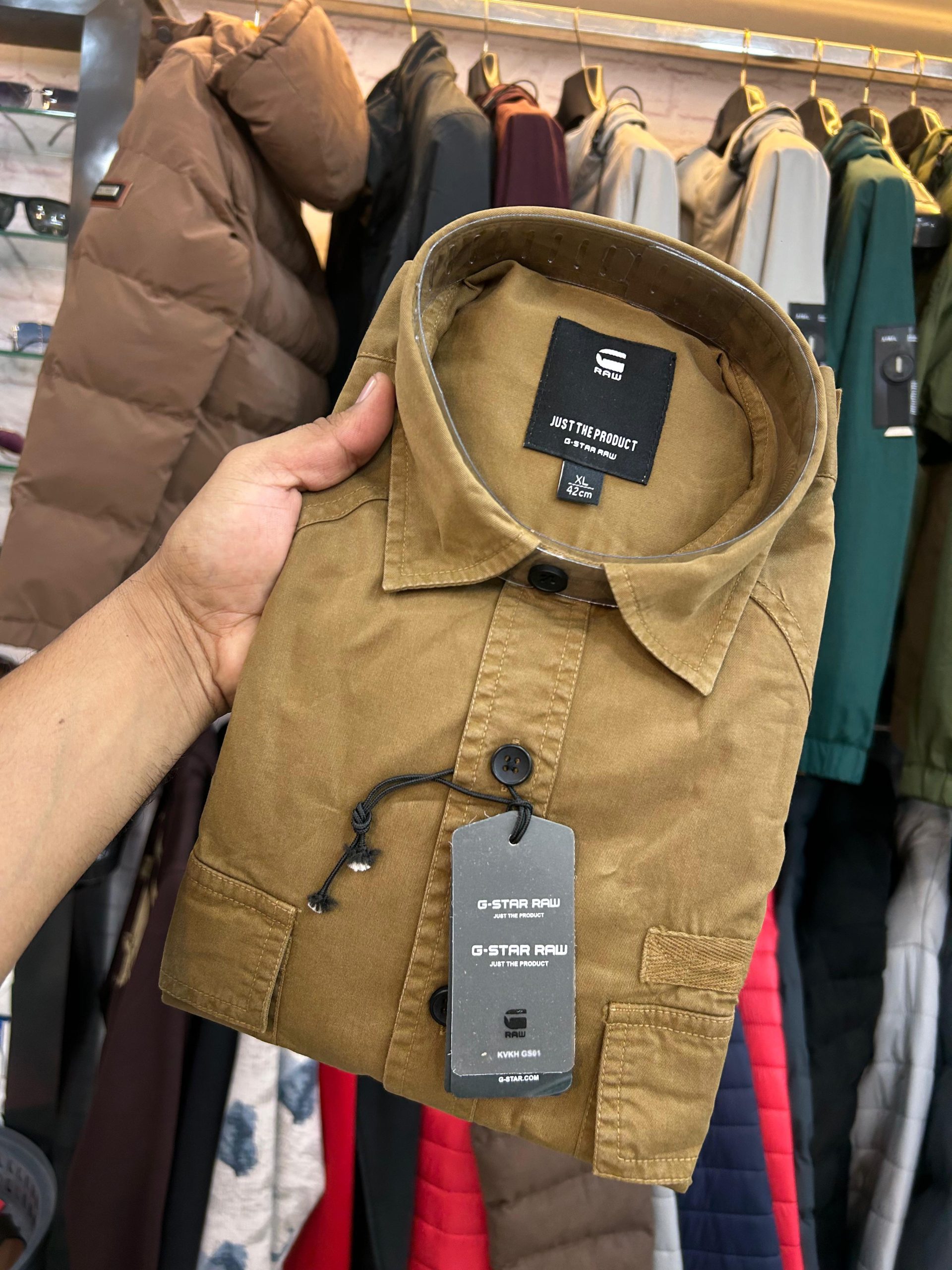 GSTAR CARGO SHIRTS 7a Quality Replicas are the first copy products such as copycats shoes, watches, clothing, bags, and electronics. GSTAR CARGO SHIRTS - Image 6