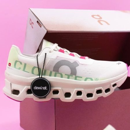 On CLOUDMONSTER WOMEN WHITE/ LIMA