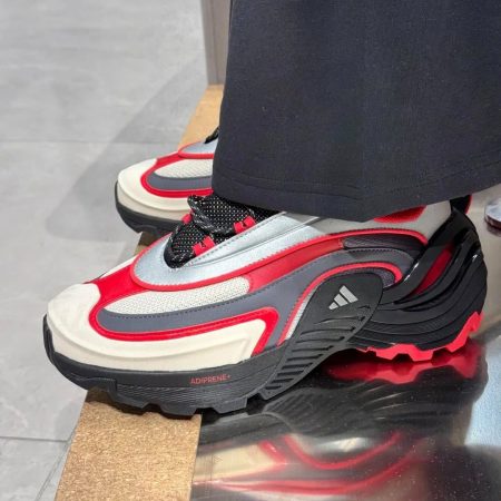 Adidas Wonder Runner Turbo Red