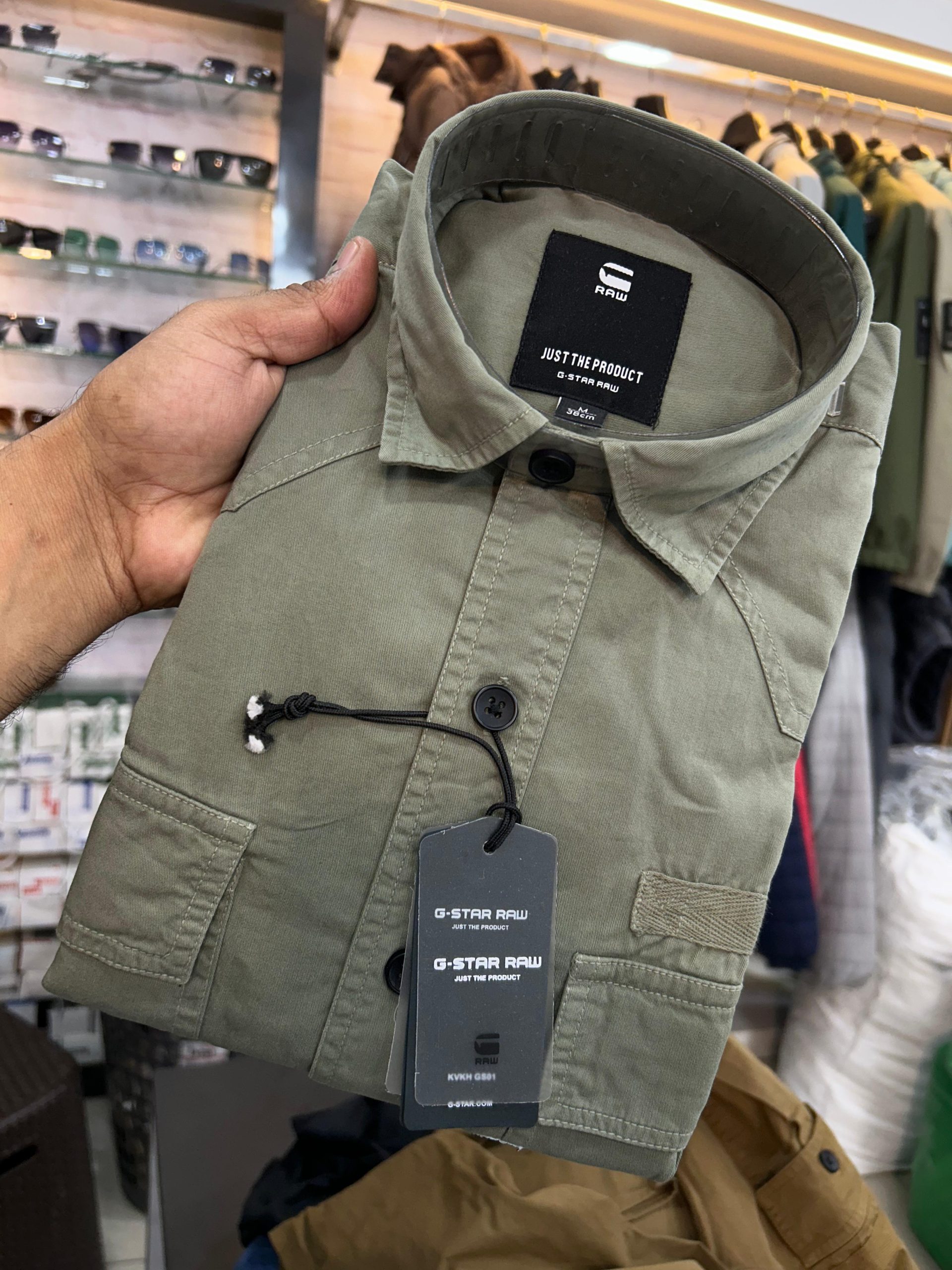 GSTAR CARGO SHIRTS 7a Quality Replicas are the first copy products such as copycats shoes, watches, clothing, bags, and electronics. GSTAR CARGO SHIRTS - Image 5
