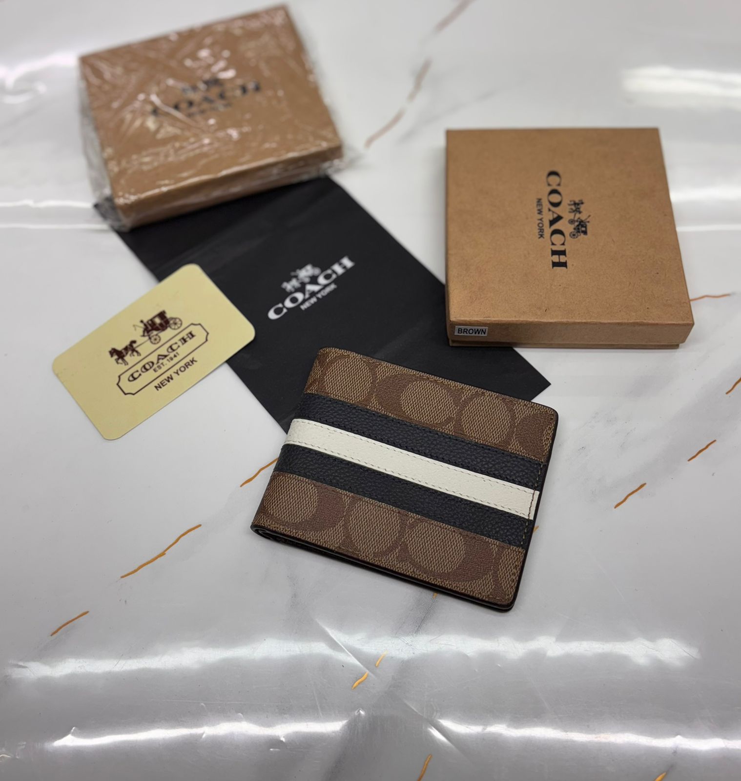 COACH 10A QUALITY 100% ORIGINAL LEATHER WALLETS 7a Quality Replicas are the first copy products such as copycats shoes, watches, clothing, bags, and electronics. COACH 10A QUALITY 100% ORIGINAL LEATHER WALLETS