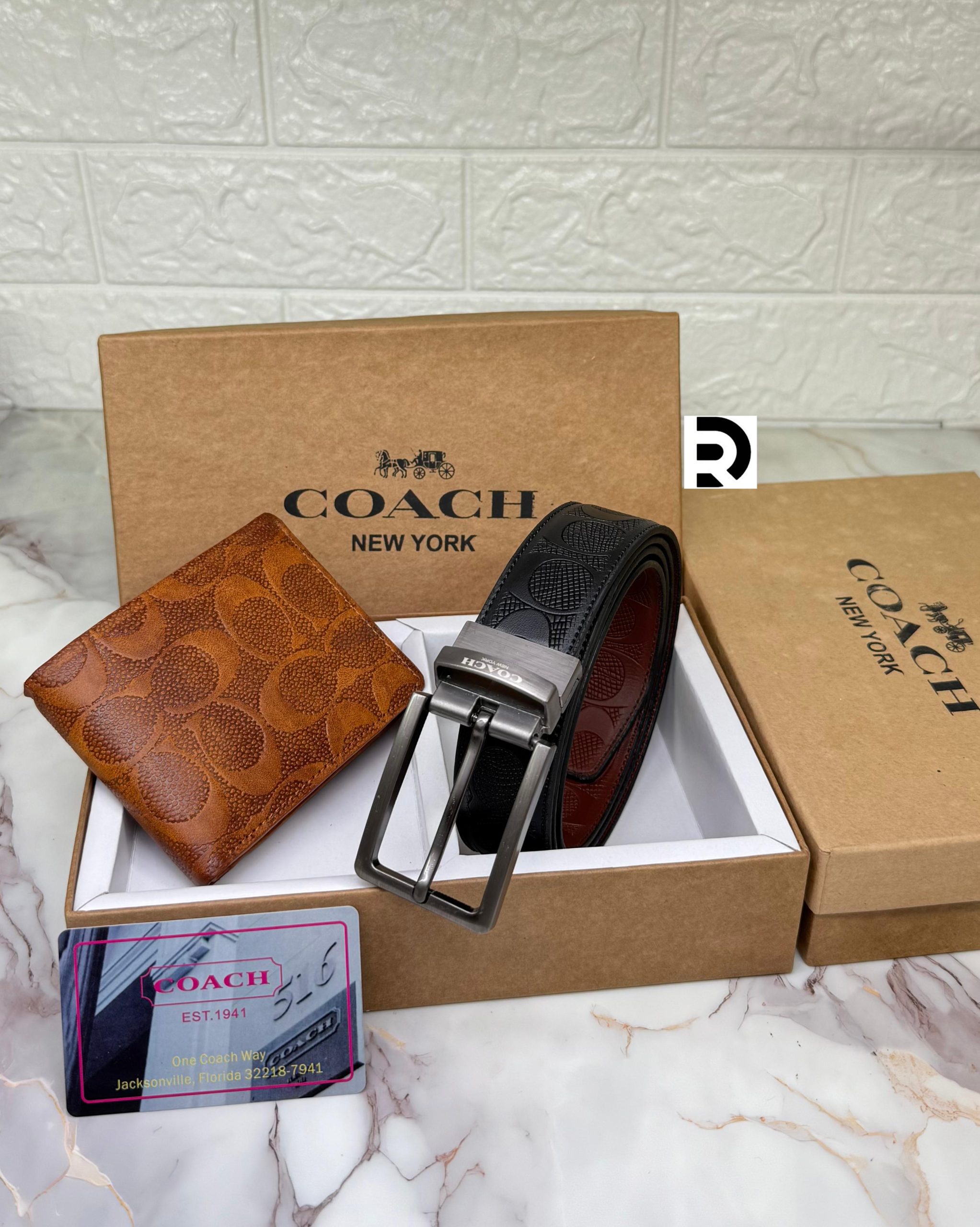 COACH New Arrival Belt + Wallet ✓ Reversible Belt 7a Quality Replicas are the first copy products such as copycats shoes, watches, clothing, bags, and electronics. COACH New Arrival Belt + Wallet ✓ Reversible Belt - Image 6