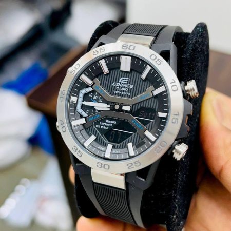 Edifice ECB-2000 with carbon fiber reinforced resin case