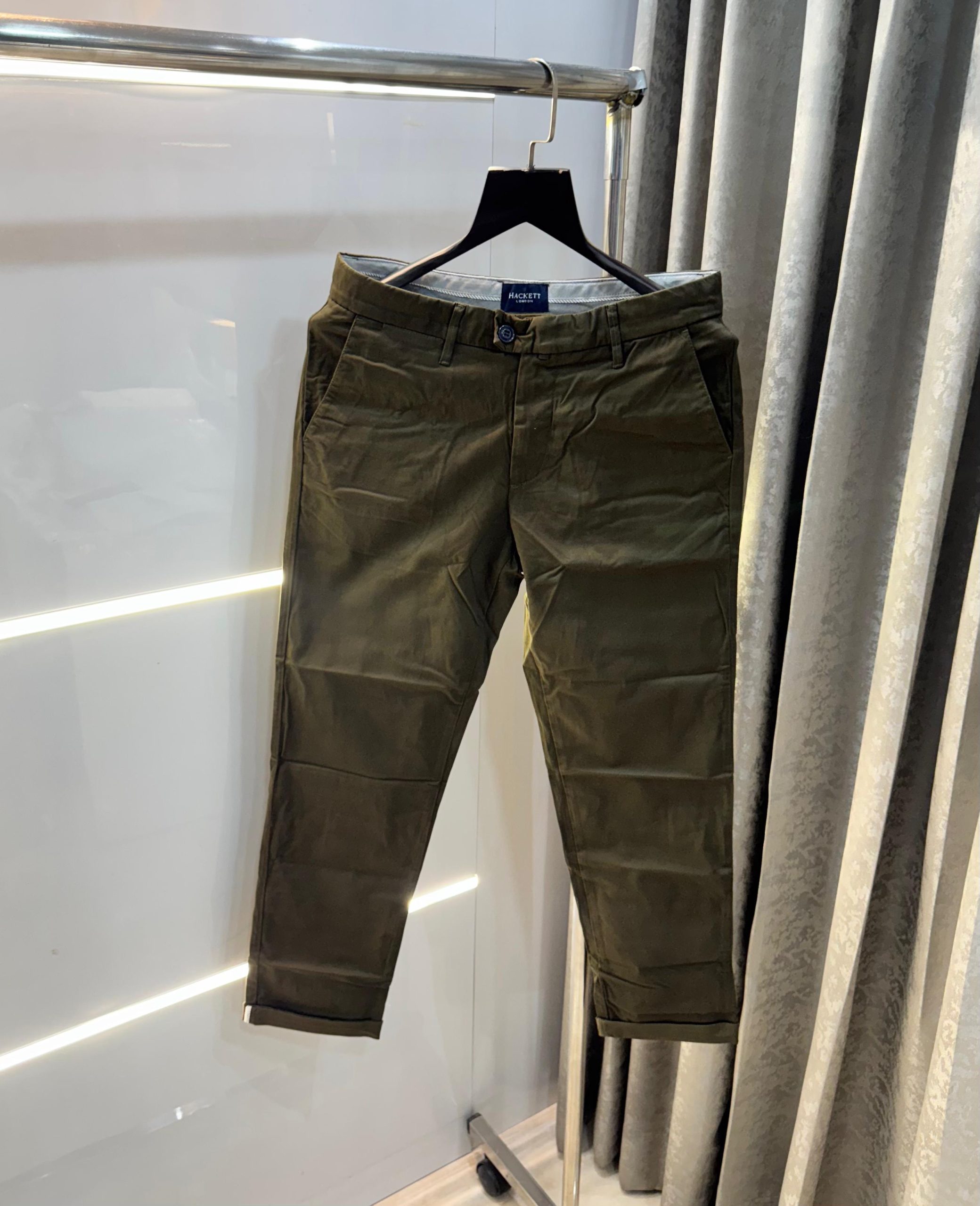 HACKETT LONDON IMPORTED COTTON TROUSERS 7a Quality Replicas are the first copy products such as copycats shoes, watches, clothing, bags, and electronics. HACKETT LONDON IMPORTED COTTON TROUSERS - Image 2