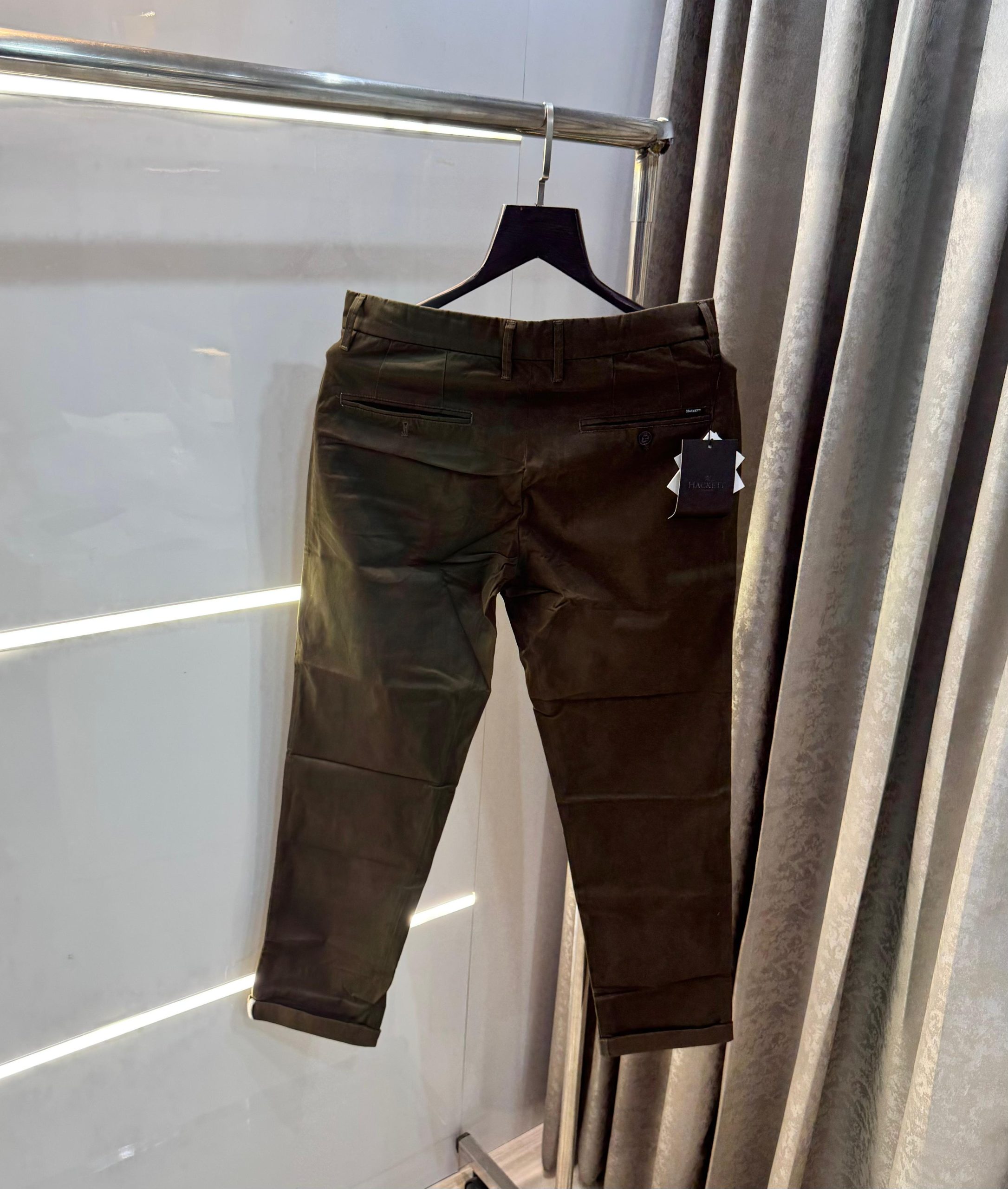 HACKETT LONDON IMPORTED COTTON TROUSERS 7a Quality Replicas are the first copy products such as copycats shoes, watches, clothing, bags, and electronics. HACKETT LONDON IMPORTED COTTON TROUSERS