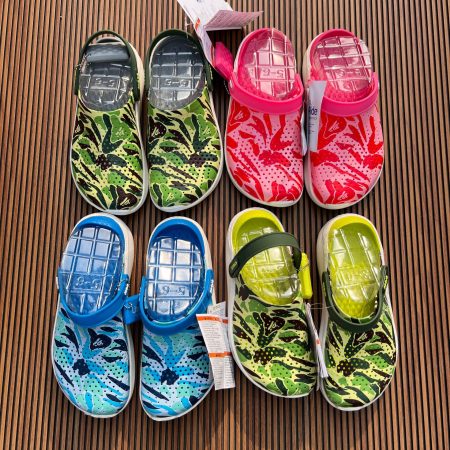 Home 7a Quality Replicas are the first copy products such as copycats shoes, watches, clothing, bags, and electronics. Crocs baha (girls)